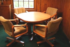GameDining Table Set with Leaf
