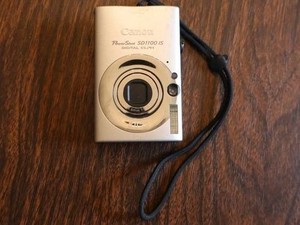 Canon PowerShot SD1100 IS 8.0MP Digital Camera