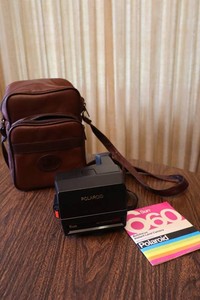 Vintage Polaroid Sun Autofocus 660 Instant Camera With Case