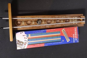 Vintage Shoot the Moon Game & Cribbage Board