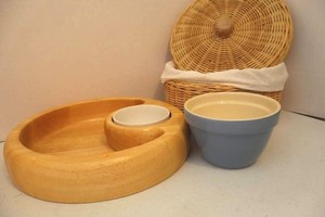 Crate &amp Barrel Chips and Dip Serving Set &amp Wicker Tortillero Basket