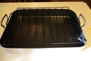 Nonstick Roasting Pan With V-shaped Rack - 20 Inch