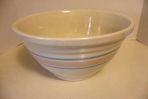 Vintage McCoy Pottery 4-Quart Blue-Striped Mixing Bowl - 14
