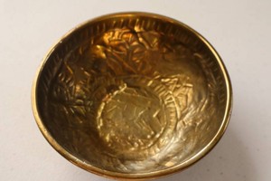 Vintage Egyptian Revival Hand-Hammered Brass Bowl - 5 Round