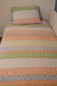 Poppy & Fritz Twin Comforter Sets (Lot of 2)