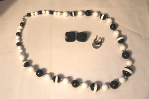 Black & White Beaded Necklace and Post Earrings