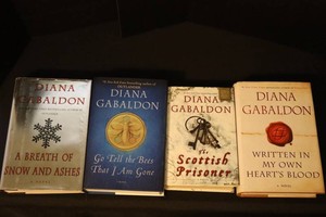 Diana Gabaldon Outlander Hardcover Novels (Lot of 4)