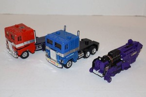 1980s Transformers G1 Astrotrain, Optimus Prime & Diaclone