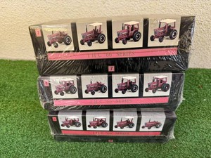 Sealed IH C 66 Series 164 Scale Sets 7-9