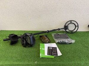 Green Rex REX-8 Metal Detector