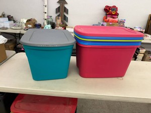 5 Totes with Lids