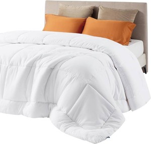 $52 Bedsure Comforter Duvet Insert - Quilted Comforters Queen Size, All Season Duvet, GentleSoft Down Alternative Bedding Blanket, with 8 Tabs, Gifts for WomenMen, White, Queen 88 x 88 Inches