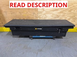 Northern Tool Low Profile Crossover Truck Tool Box with rails and Removable Tray   Aluminum, Matte Black, Pull Handle Latches, 69in. x 20in. x 16in. (READ DESCRIPTION)