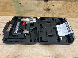 $81 Porter Cable Reconditioned 1in. Narrow Crown Stapler, Model# NS100B $80.99