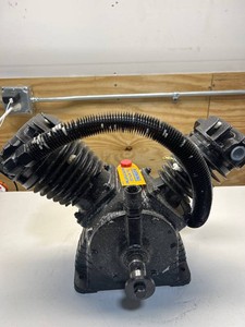 $840 NorthStar Air Compressor Pump, 2-Stage, 2-Cylinder, 24.4 CFM  90 PSI, 175 Max. PSI