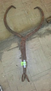Vintage Heavy-Duty LogIce Carrying Tongs, All-Metal Construction