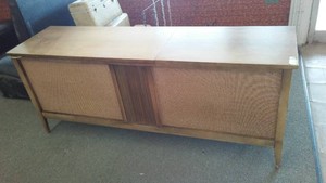 Philco Console Turntable and More, Model P1718-124