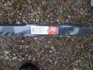 New 3 pack of 60 in commercial riding mower blades