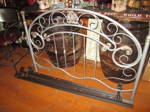 Queen metal headboard and rails
