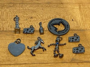 Group Mixed Metal Charm Pendants Heart Horse Eiffel Tower Cheese