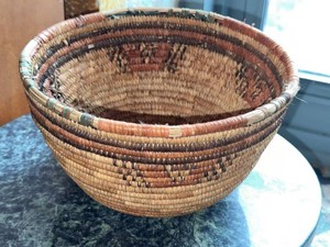 Vintage Southwestern Coiled Woven Basket Bowl Natural Brown Geometric