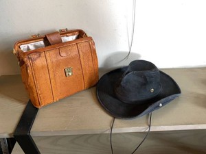 Group Vintage Leather Doctor Bag & Henschel Outback Hat Small