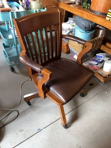 Williams Sonoma Americana Slat Back Swivel Desk Chair on Casters