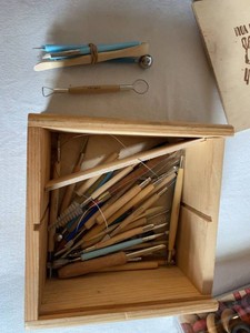 Arteza Clay Sculpting Tool Set w Wooden Storage Box Mixed Tools