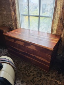 Vintage Cedar Blanket Chest Storage Trunk 47x24x24 Waterfall Lid