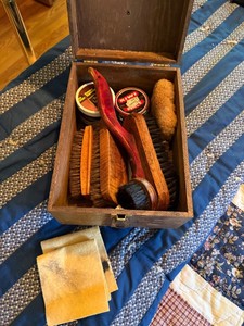 Vintage Wooden Shoeshine Box Kit w Brushes Kiwi Polish Shoe Horn