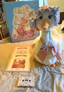 Worlds of Wonder Talking Mother Goose Plush w Box Books Cassette