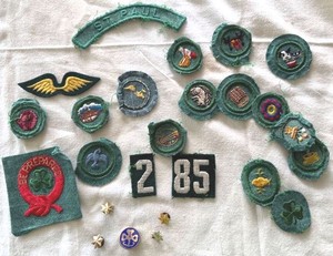 Vintage Boy Scout Girl Scout Patches Pins St Paul Be Prepared Lot