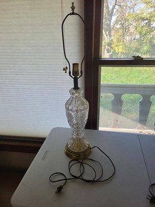 Vintage Cut Glass Table Lamp Brass Tone Base Crystal Style 29in