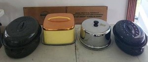Vintage Enamel Roasters & Covered Serving Dishes Kitchenware Lot