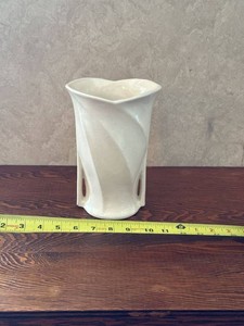 Vintage White Art Pottery Swirl Vase With Scalloped Rim Cutout Base