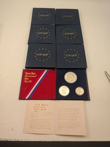 Lot of 7 U.S. Mint 1776-1976 Bicentennial Silver Proof Sets