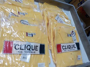 12 Clique Size 1X Mens Tops