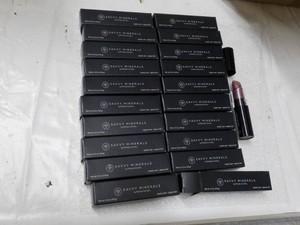 20 Savvy Minerals Lipstick Color Uptown Girl