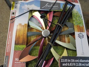 Kinetic Wind Spinner - needs assembly