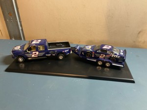 Cast Collectors Set