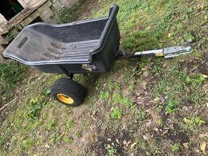 Floe Lawn Trailer