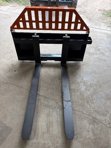2026 Unused Skid steer pallet fork by Wolverine orange top