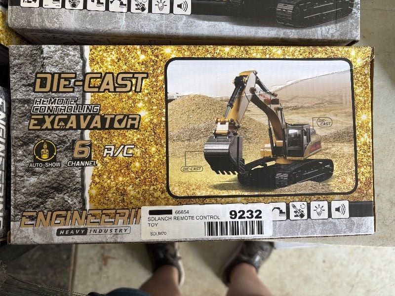 SDLANCH REMOTE CONTROL DIE CAST TOY EXCAVATOR (SDLM70)
