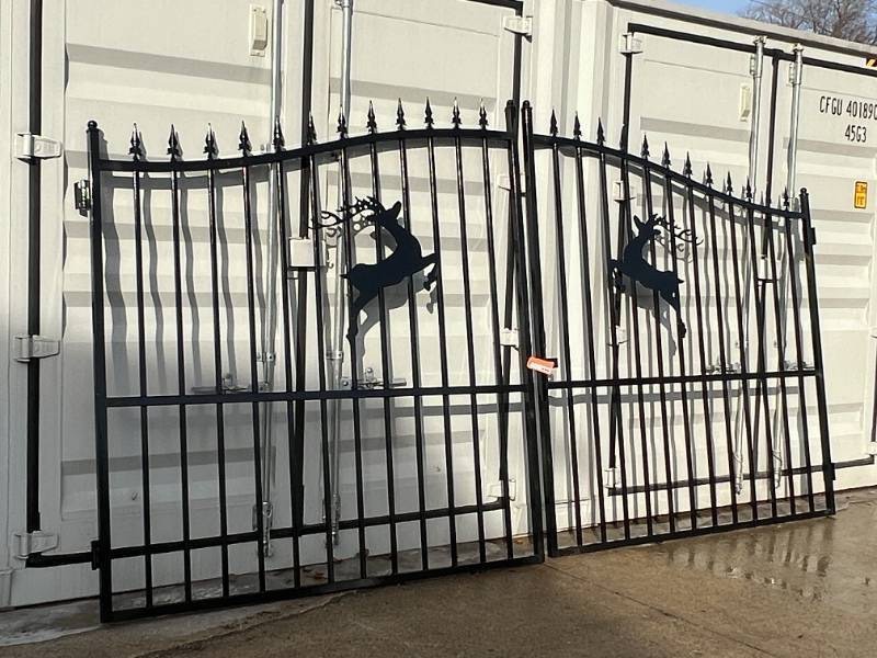 FUTURE 14FT BI-PARTING WROUGHT IRON GATE (FT-14BL)