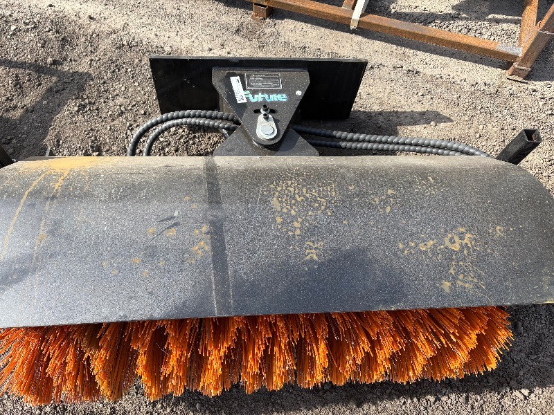 FUTURE Mini Skid Steer Sweeper (FT-QSJ)