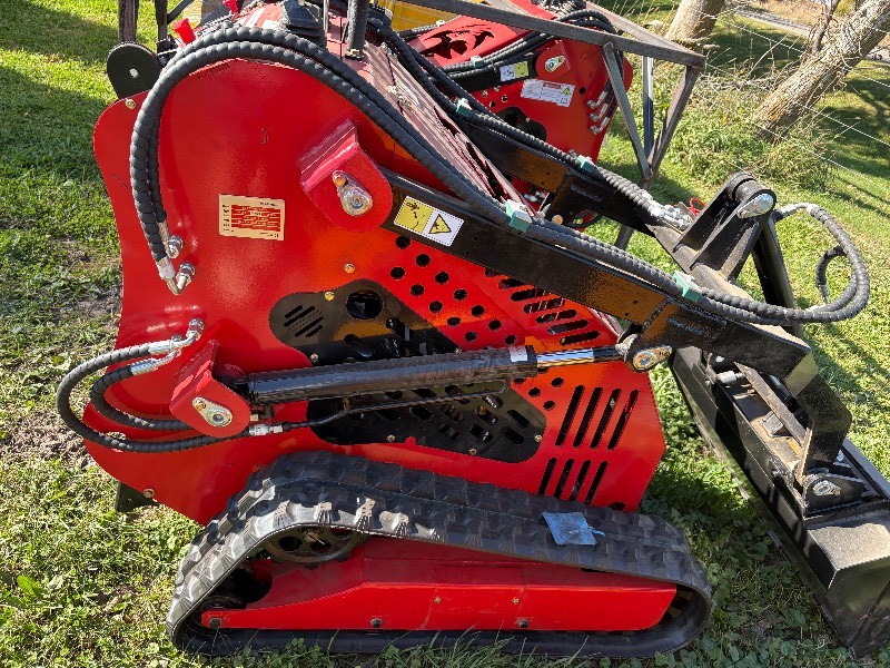 2026 SDLANCH MINI SKID STEER (SSL60)
