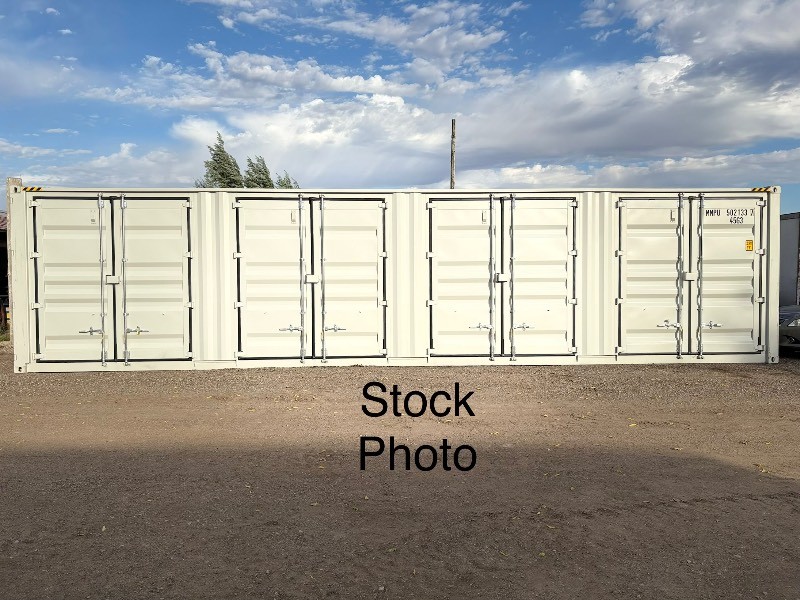 (YLEU2586824)  Sea Container with 4 Side Doors, 40HC, Single Trip (SDLANCH)