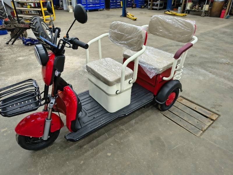 DOESNT DRIVE 2026 SDLANCH HIGH END GOLF CART (MGC40) MISSING PARTS