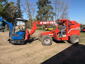 WE HAVE A FORKLIFT TO LOAD YOUR ITEMS