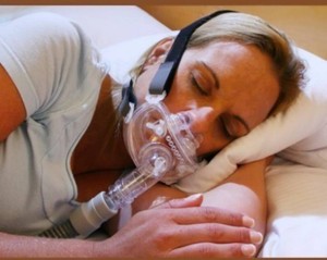 MSRP $150 NEW In BOX Teleflex HYB500 Specialized CPAP Hybrid Mask Starter Kit wHeadgear, DVD, Bag, Manual &amp More - Customized Fit For All Sizes - Dual-Airway System, Nasal Pillows &amp Mouth Cover, Ideal for Active Sleepers